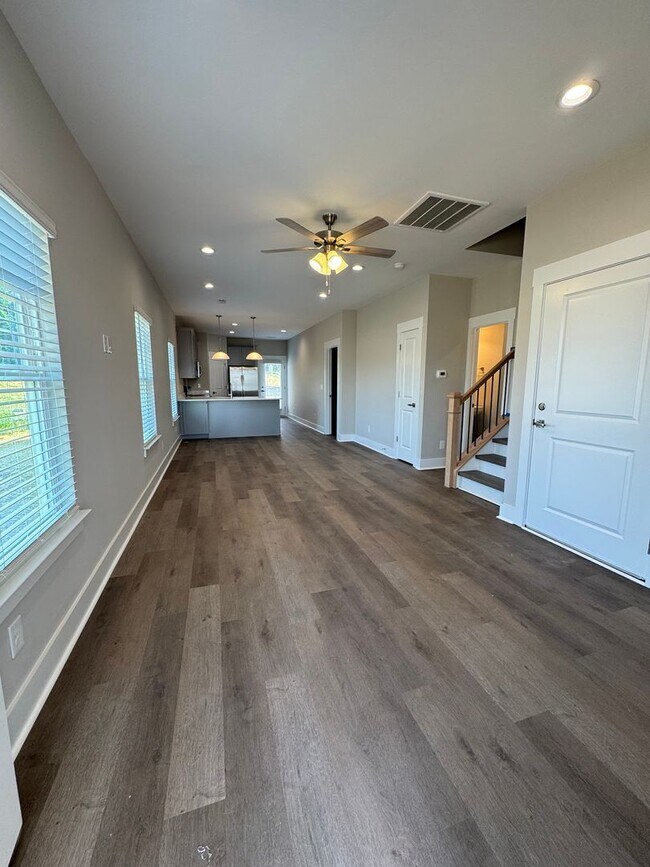 Building Photo - 107 Brawley Villas Pl