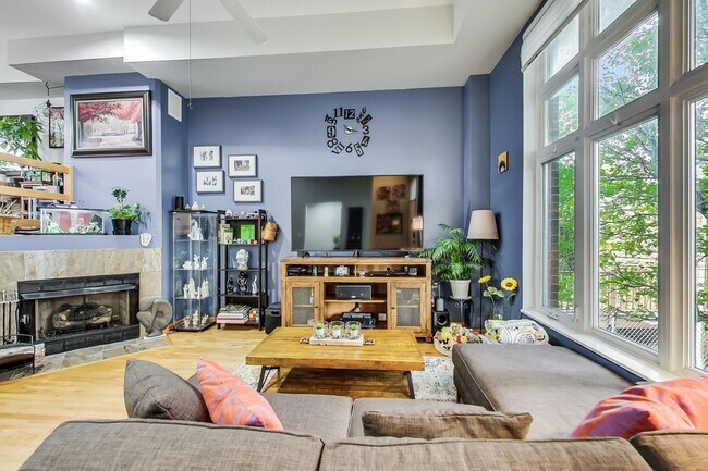 Foto del edificio - 4915 W Gunnison St