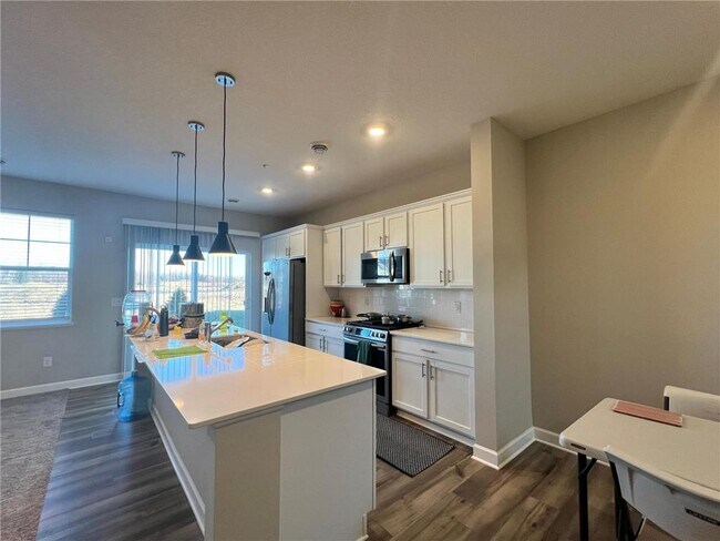 Foto del edificio - 20069 62nd Pl