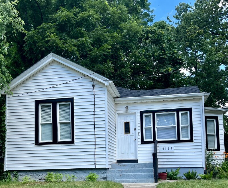 Foto principal - 5112 Ravenna St