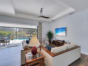 Foto del edificio - 636 92nd Ave N