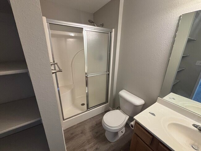Foto del edificio - 5311 Currituck Ln