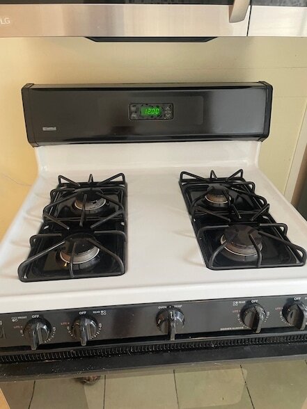 Foto del edificio - 537 Studewood St