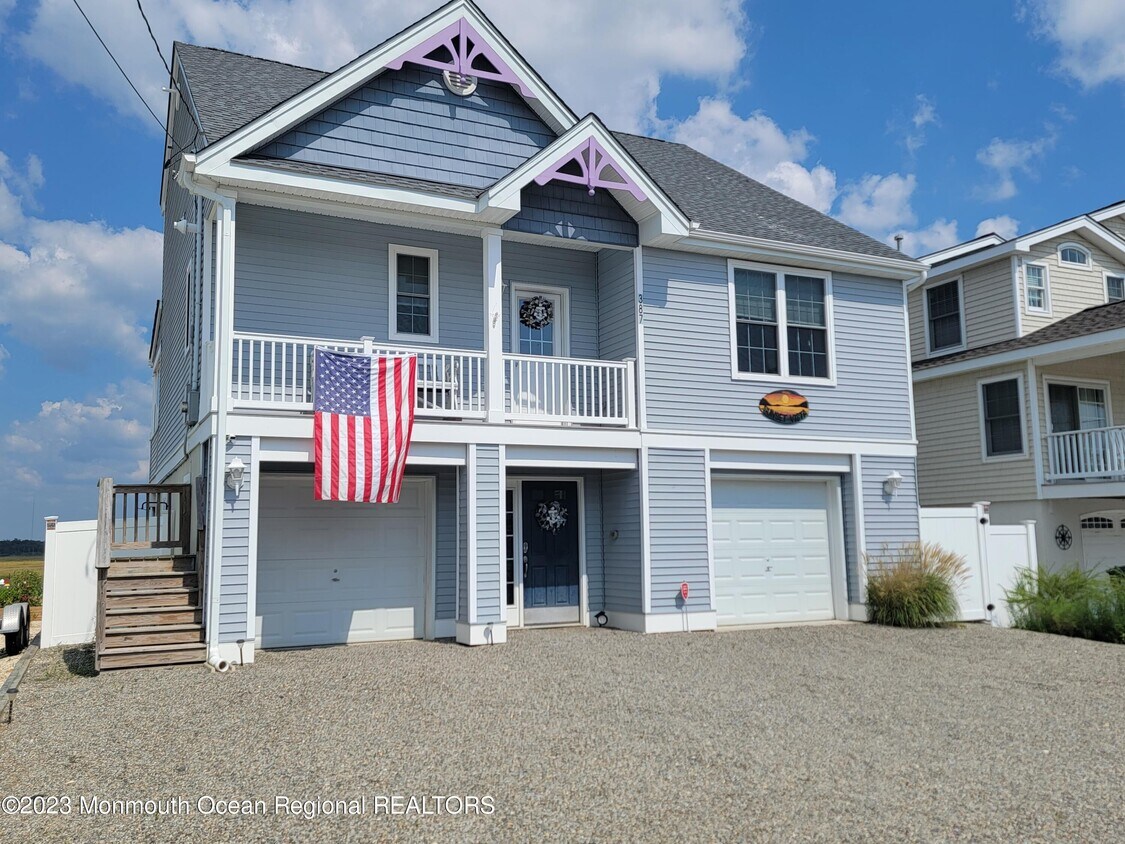 Foto principal - 387 Kingfisher Rd