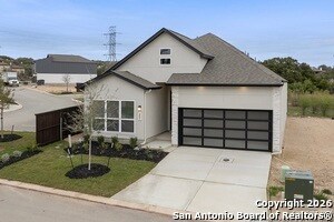 Foto del edificio - 20675 Huebner Rd