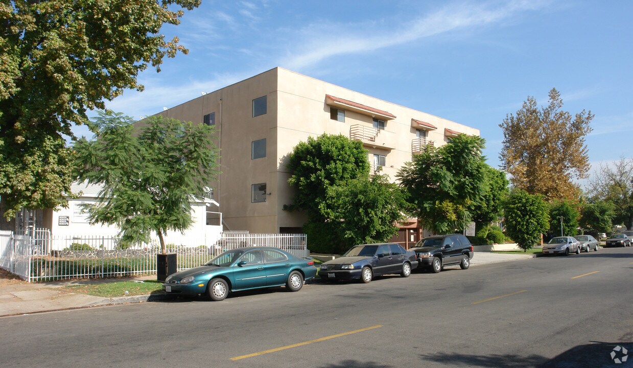 Tres Gardens Apartaments - Three Gardens Apartments