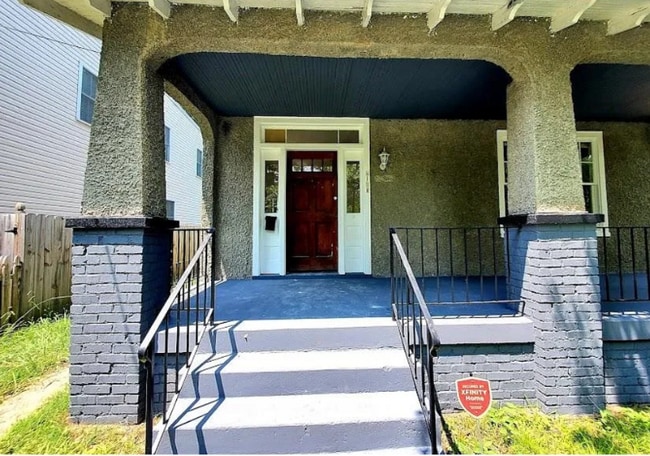 Photo - 2100 Ingram Ave House