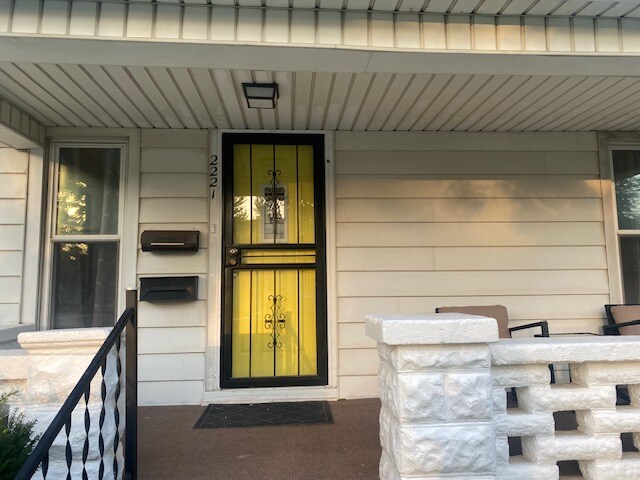 Foto del edificio - 2221 N 20th St