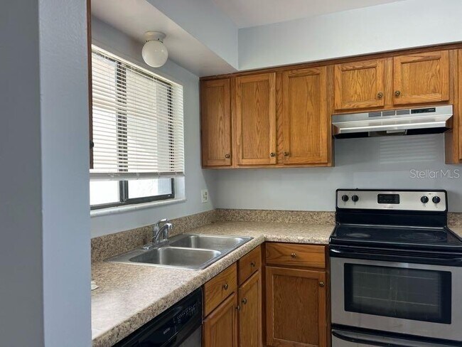 Foto del edificio - 207 Eden Ln