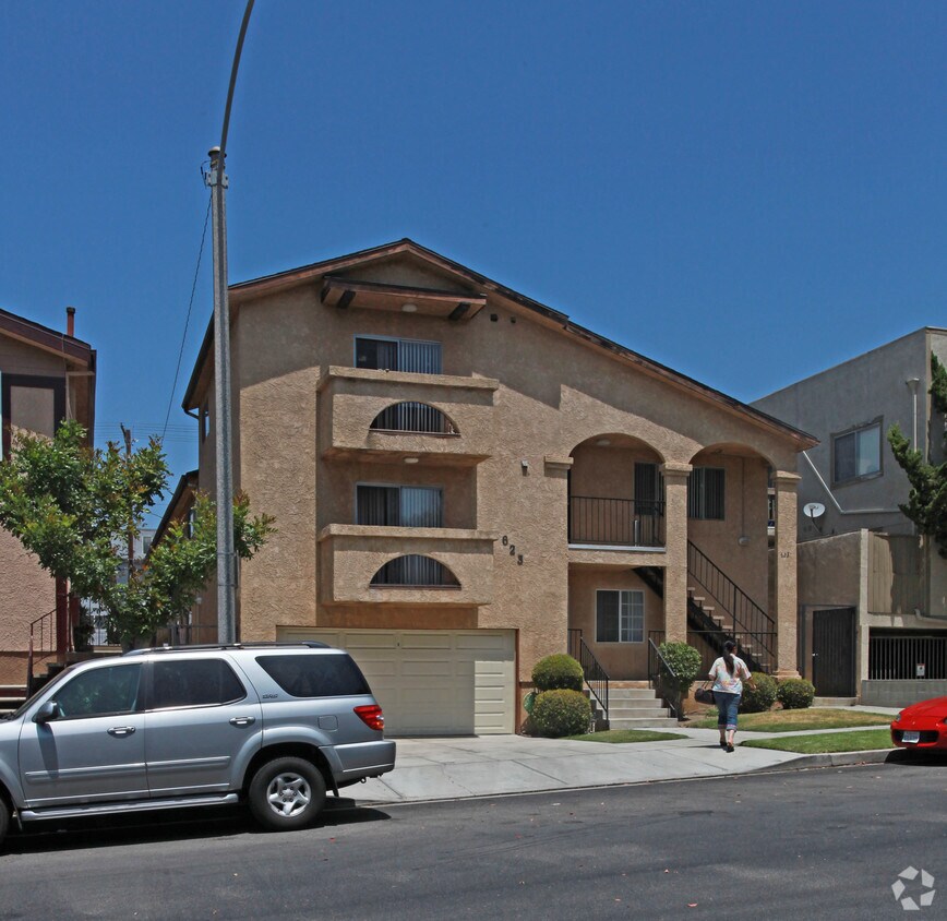 Foto del edificio - 623 E Santa Anita Ave