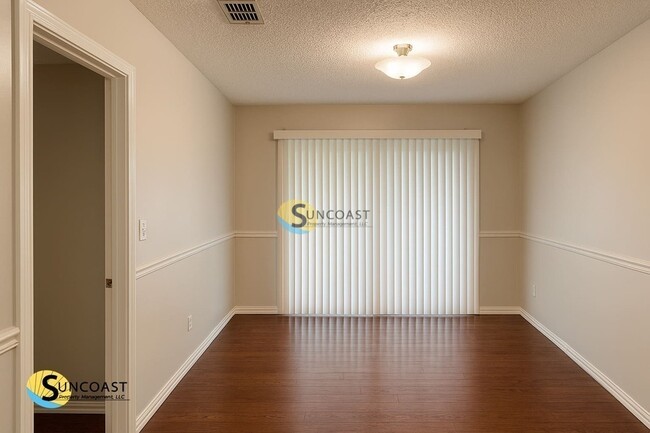 Foto del edificio - 10310 Briarcliff Rd E