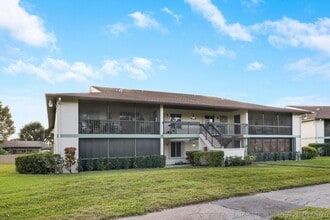 Building Photo - 6370 Chasewood Dr