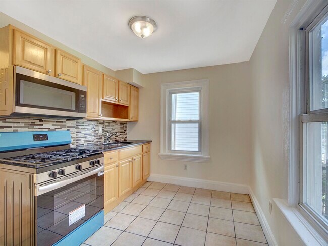 Foto del edificio - 16 N 9th St