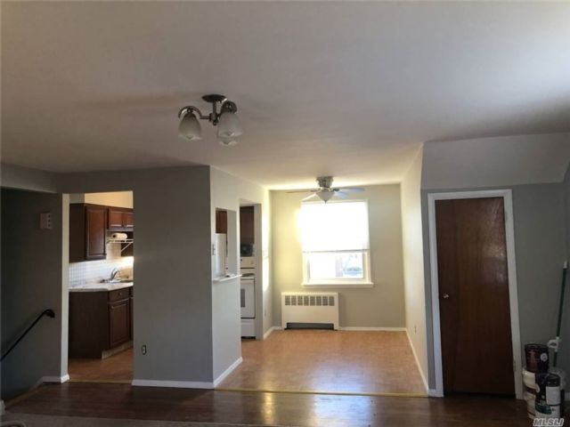 Foto del edificio - 300 Columbus Ave