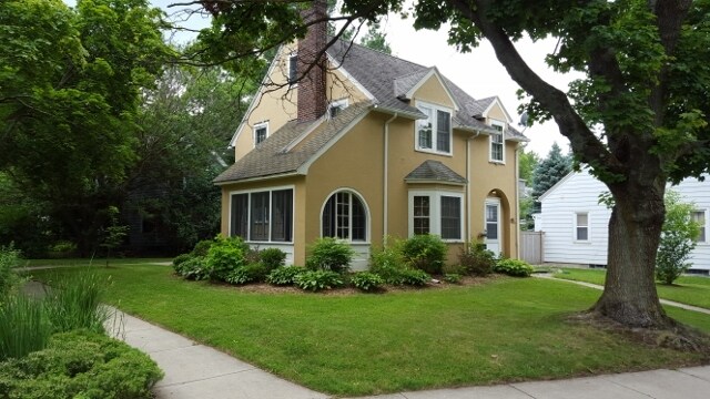 Primary Photo - 901 Moores River Dr