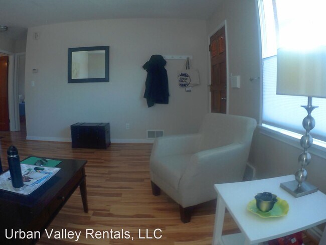 Foto del edificio - 4 br, 2 bath House - 926 E. Malvern Ave.