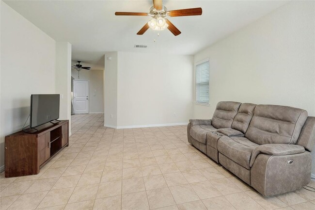 Building Photo - 13700 Sage Grouse Dr