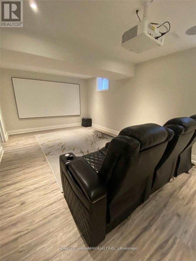 Building Photo - 204 Weldon Ave