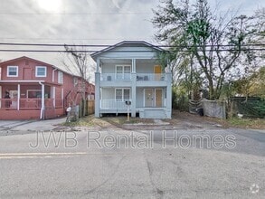 Building Photo - 2054 Broadway Ave