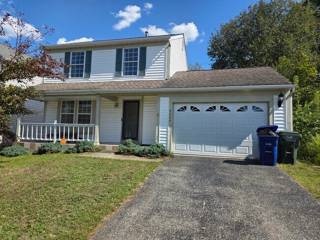 Foto del edificio - 7006 Finchley Dr