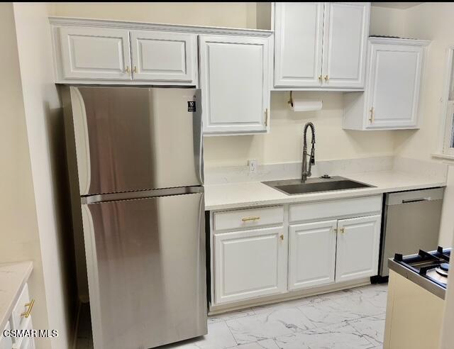 Building Photo - 21923 San Miguel St