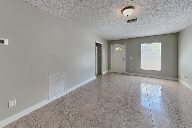 Foto del edificio - 1721 2nd St SE