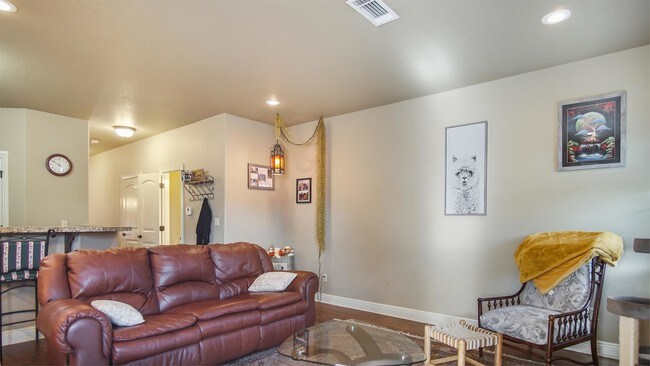 Building Photo - 5314 La Belle Ct