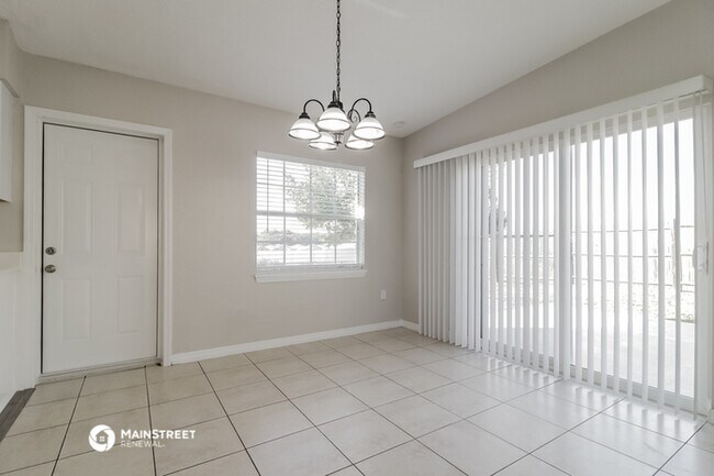 Building Photo - 2108 Sarazen Dr
