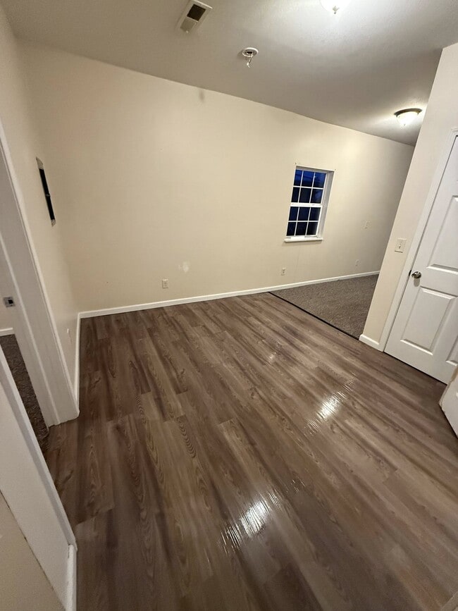 Foto del edificio - 836 Vine St