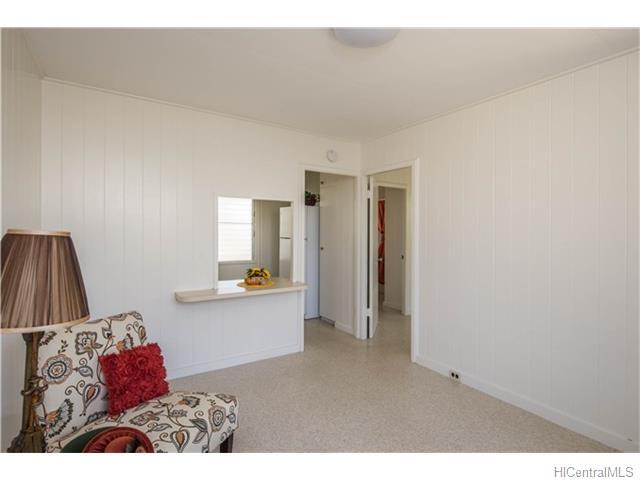 Building Photo - 735 Piikoi St