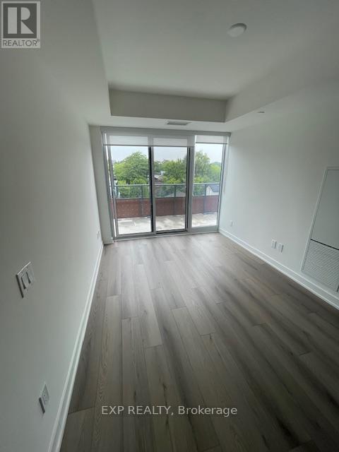 Photo du bâtiment - 5-415 Lakeview Ave