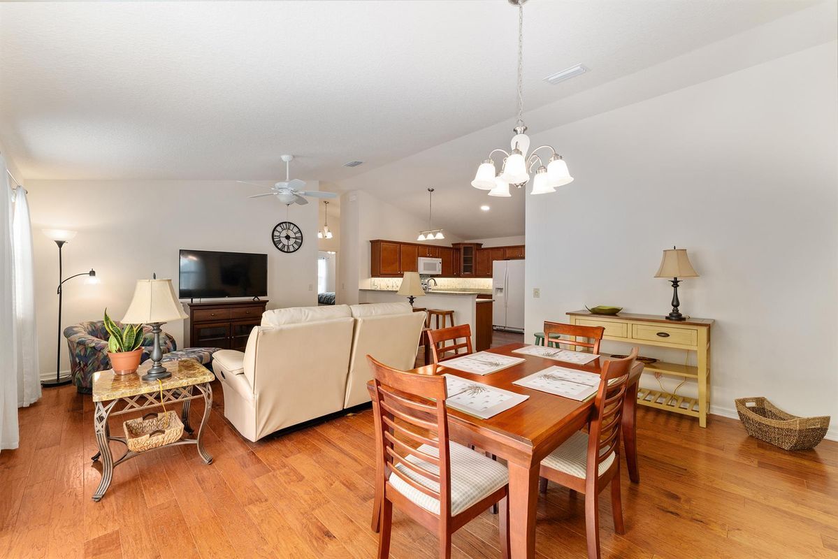 Foto principal - 1382 Viola Ct