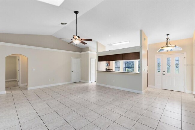 Foto del edificio - 4924 Raylene Way