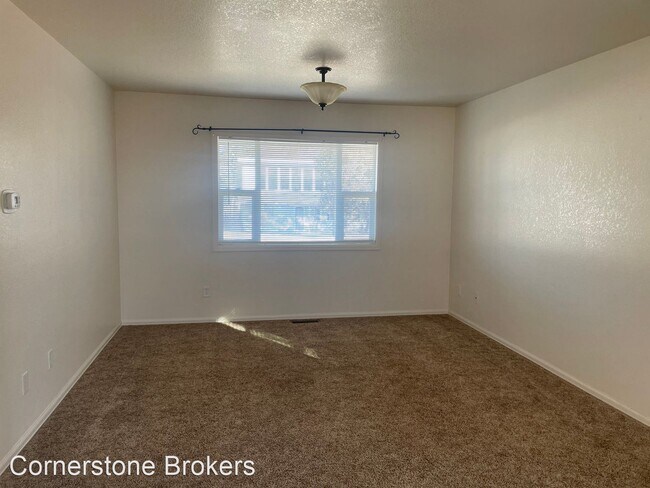Building Photo - 4 br, 2 bath House - 1220 Edmunds St.