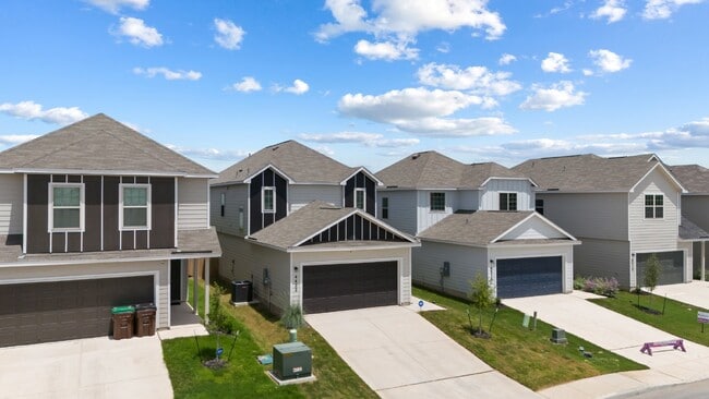 "Spacious 4-Bed Oasis with Granite Counter... - "Spacious 4-Bed Oasis with Granite Counter... Apartment