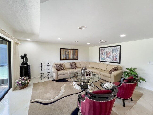 Foto del edificio - 37 Stratford Ln W