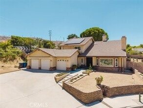 Building Photo - 41201 Laidlaw Ln