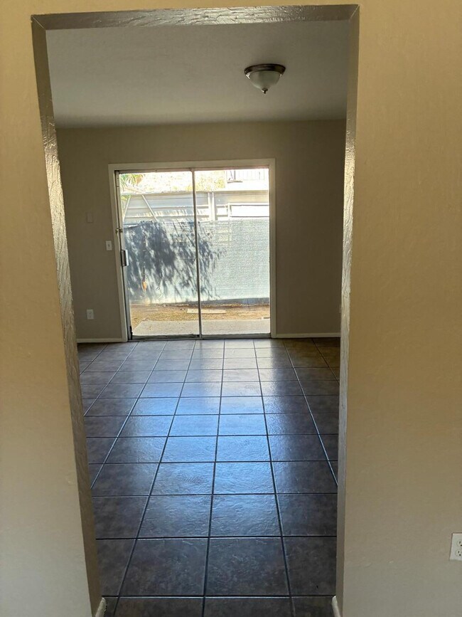 Foto del edificio - 10641 N 15th Ave