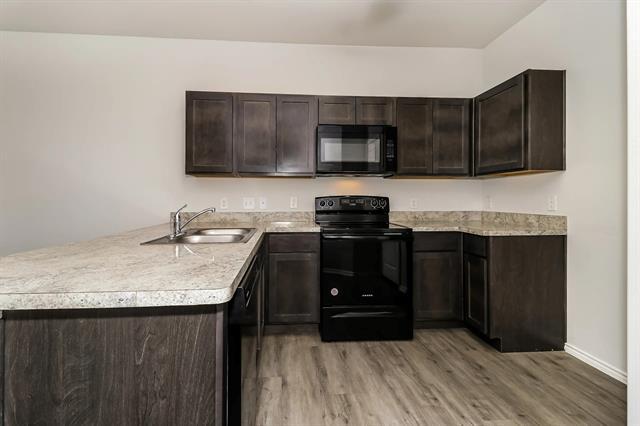 Building Photo - 5540 Eagle Point Dr