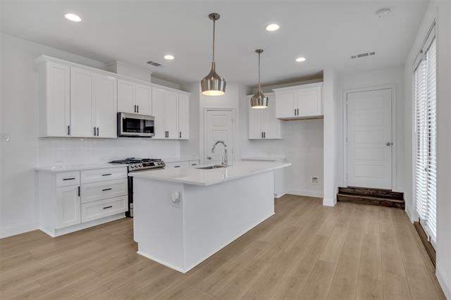Foto del edificio - 3456 Lake District Ln