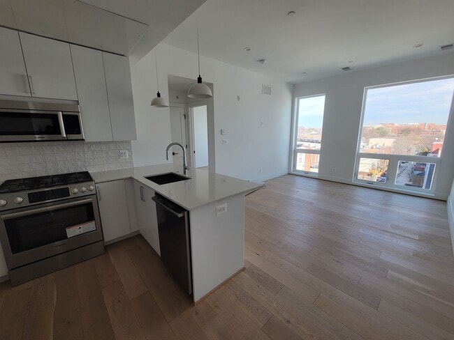 Foto del edificio - Gorgeous and Affordable Condo