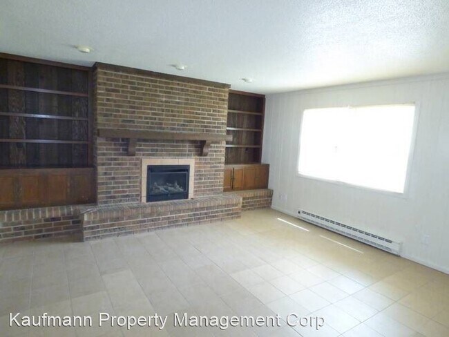 Building Photo - 4 br, 1.5 bath House - 4214 Casa Verde Dr.