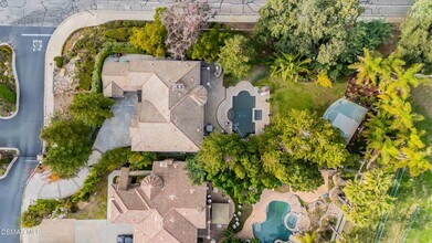 Building Photo - 504 Rustic Hills Dr