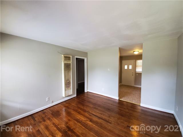 Foto del edificio - 3838 Tuckaseegee Rd