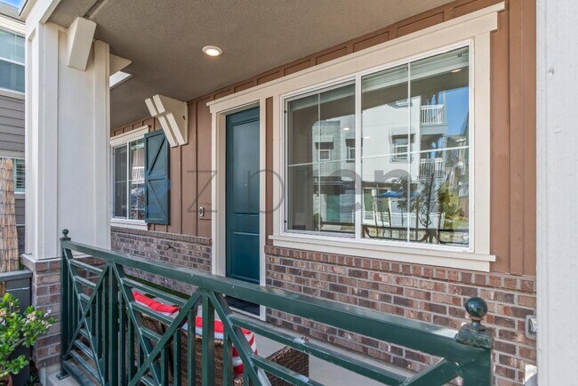 Foto del edificio - 37380 Watersail Way