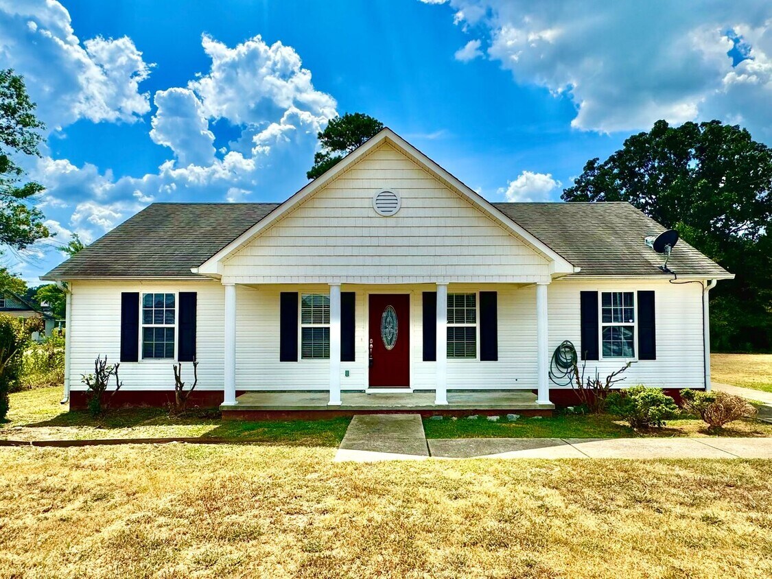 Primary Photo - 3 Bedroom in Ardmore City!