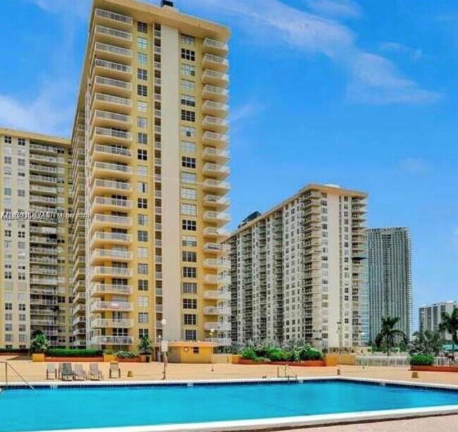 Foto del edificio - 231 174th St
