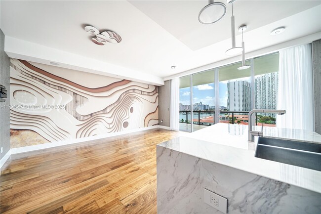 Foto del edificio - 3250 NE 188th St