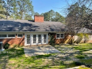 Building Photo - 342 Devane St
