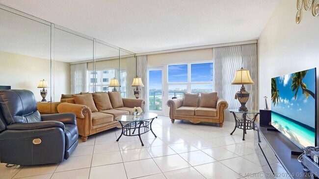 Foto del edificio - 3550 Galt Ocean Dr